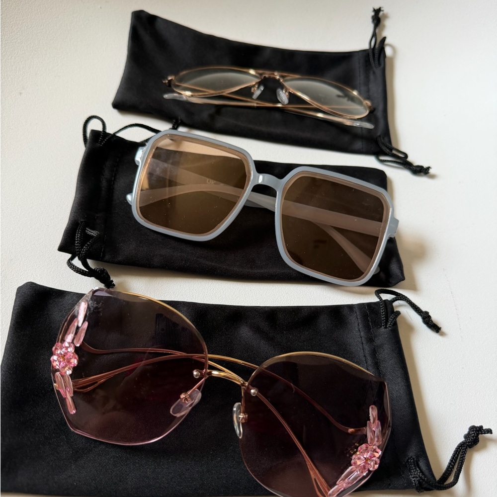 Women's 3 Pairs of Sunglasses